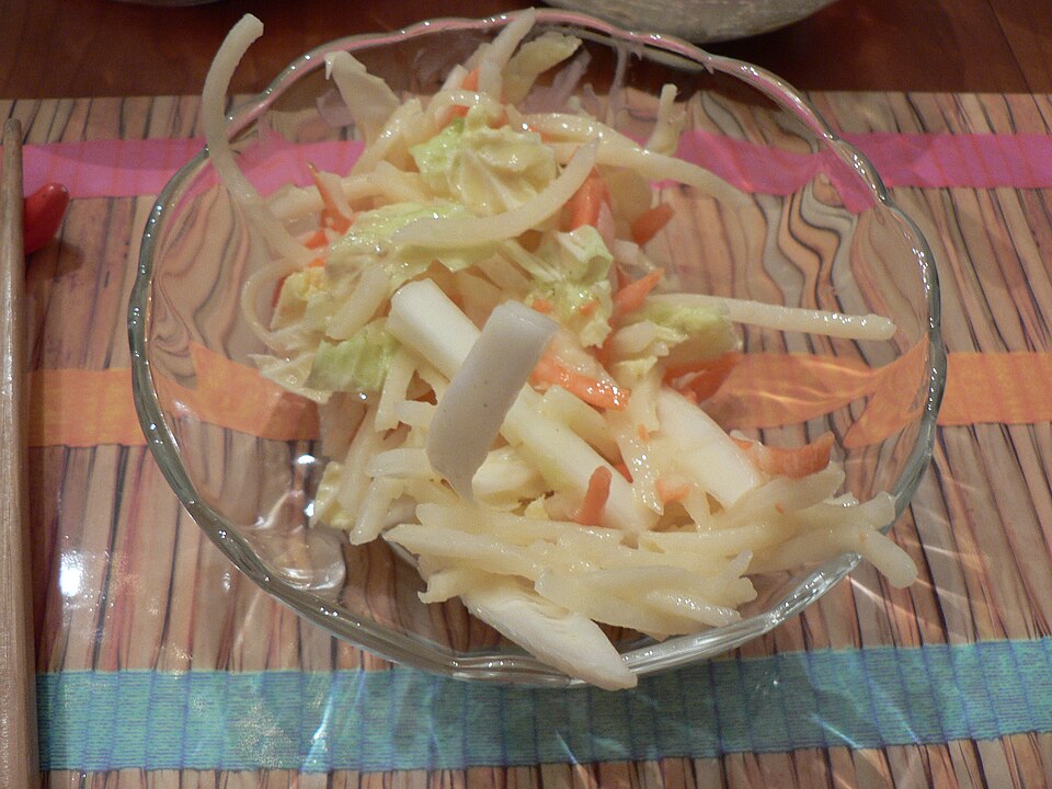 Salada de Kani com Cream Cheese